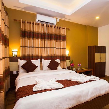 Hotel View Point Pokhara Exterior foto