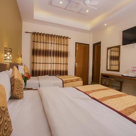Hotel View Point Pokhara Exterior foto