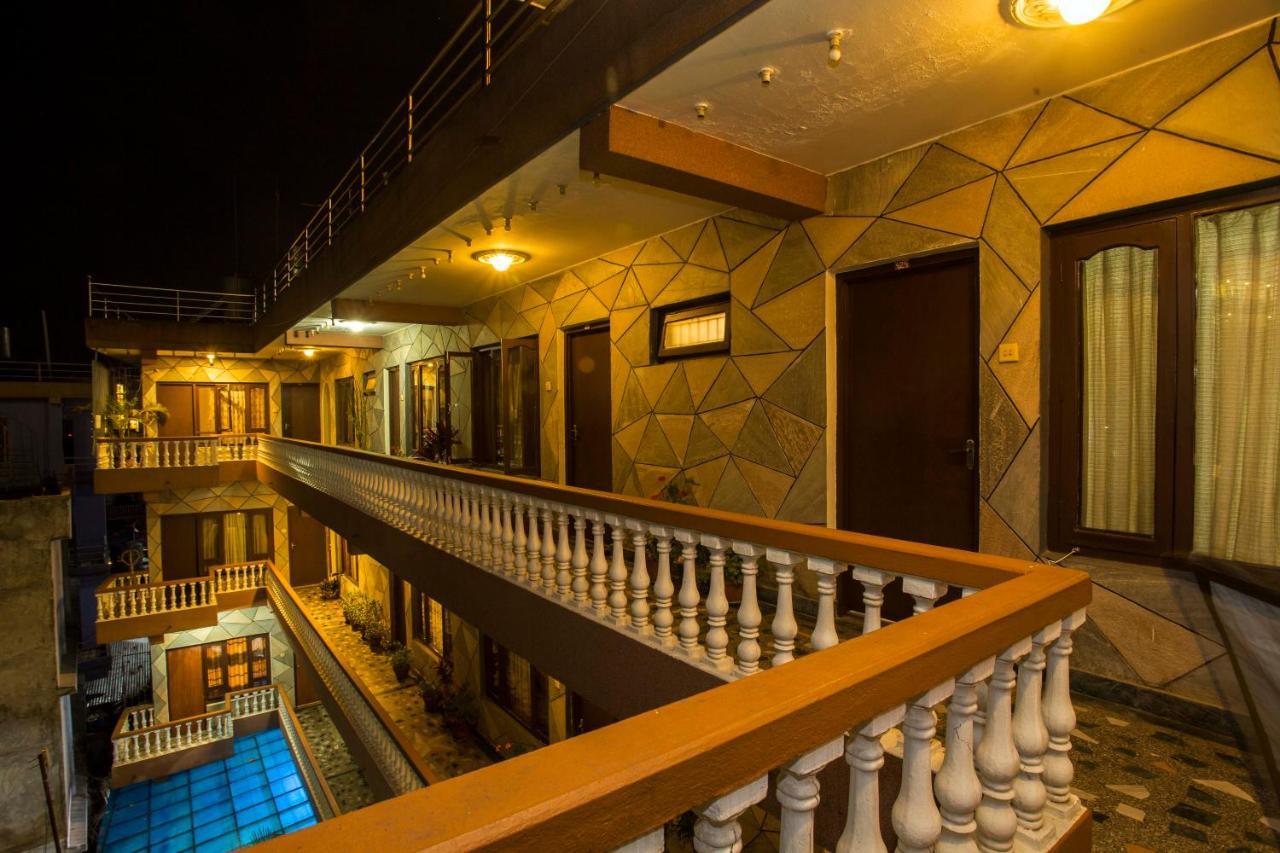 Hotel View Point Pokhara Exterior foto
