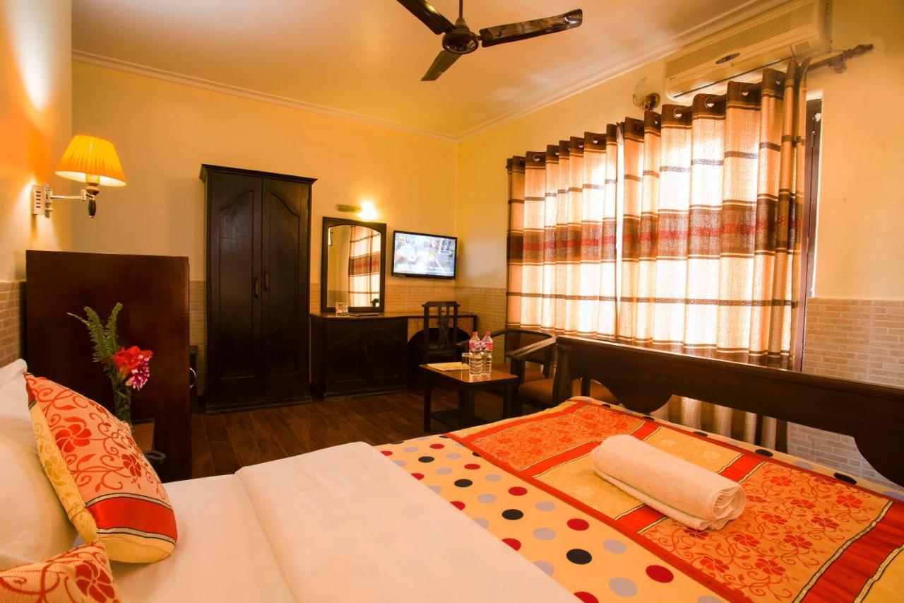 Hotel View Point Pokhara Exterior foto
